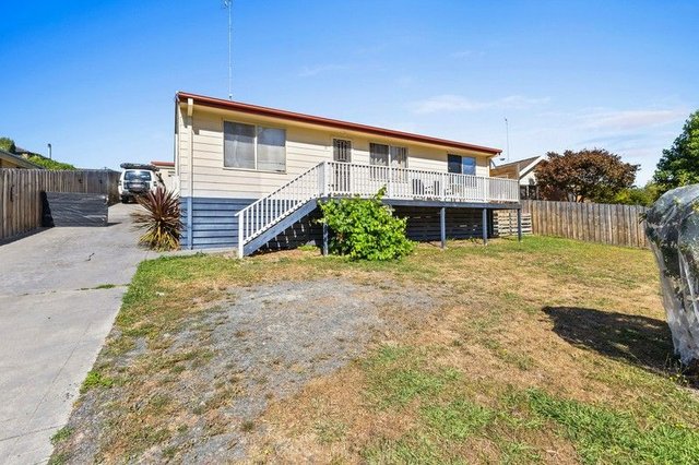 8 Ikara Way, VIC 3842