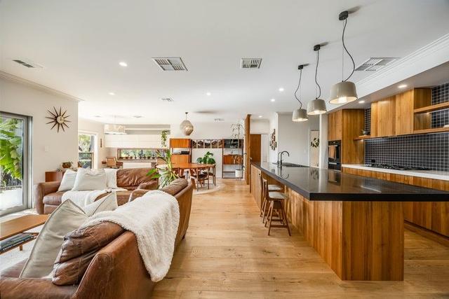 6 Heron Place, SA 5159