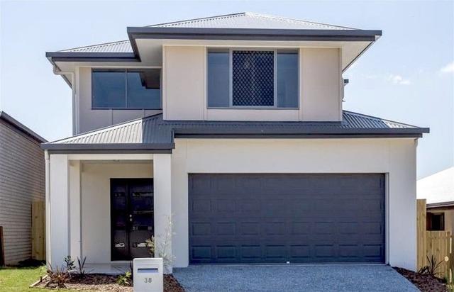 38 Stradbroke Crescent, QLD 4300