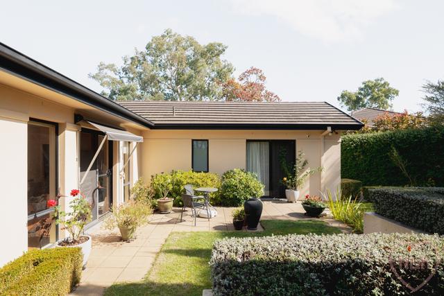5B Coral Place, ACT 2612
