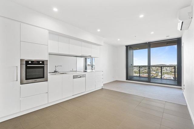 10806/300 Old Cleveland Road, QLD 4151