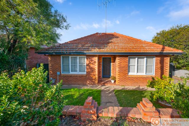 86 Ross Road, NSW 2620