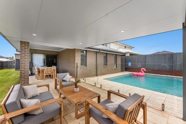 21 Edmund Circuit, QLD 4509