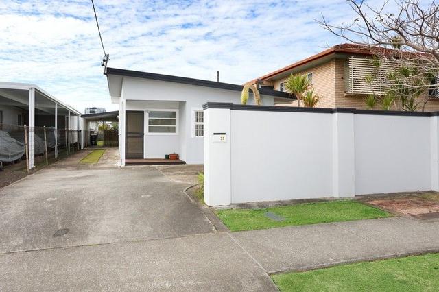 37 Turpin Road, QLD 4215