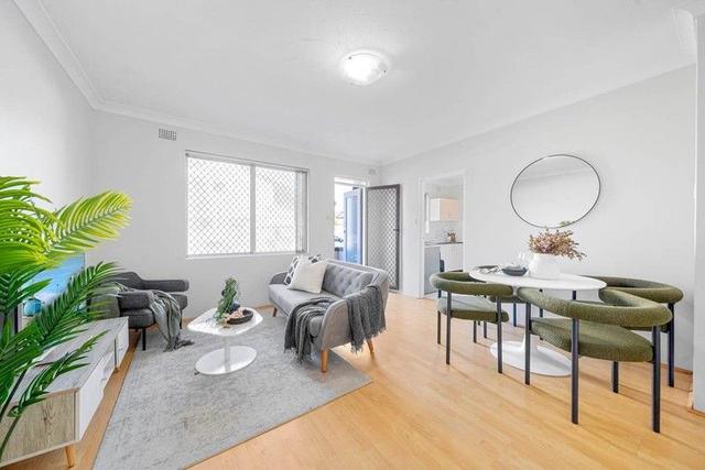 10/10-12 Mary  Street, NSW 2195