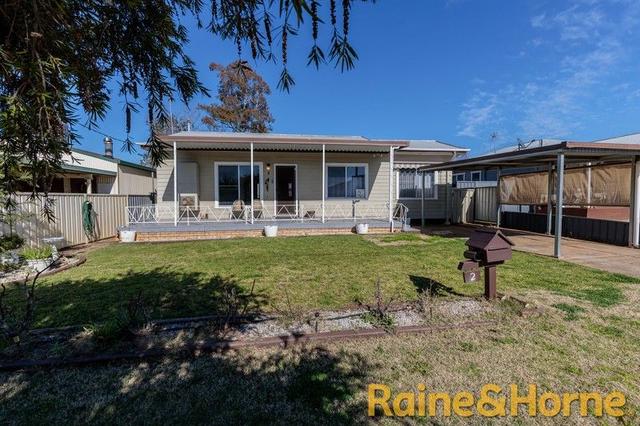 2 Mansour Street, NSW 2830