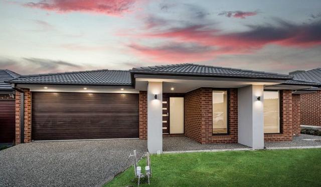 11 Oriel Road, VIC 3064