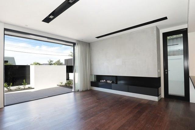 2/11 Mowbray Street, VIC 3123