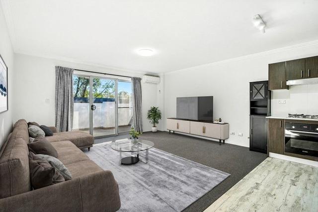 24/13-19 Robert  Street, NSW 2750