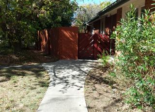 Frontyard (2016-04-26)