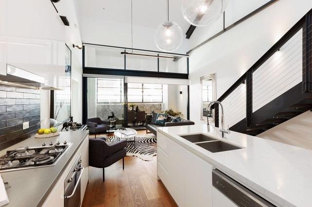 708/46-48 Riley Street, NSW 2011