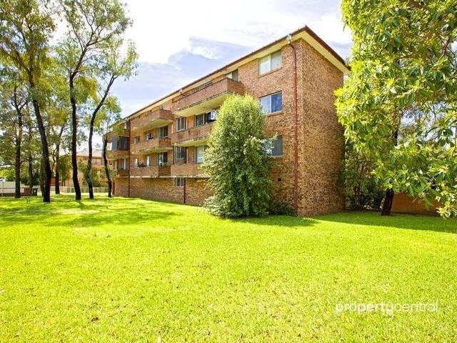 1/165 Derby Street, NSW 2750