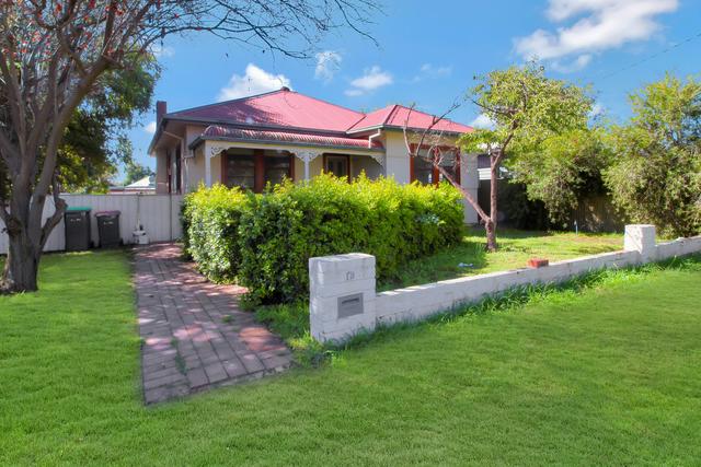 19 Sullivan Avenue, NSW 2650
