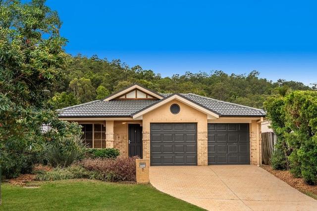 7 Benton Close, QLD 4061