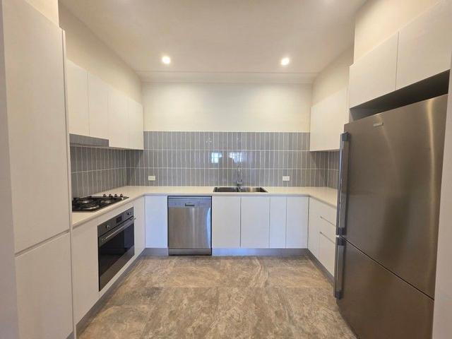 1/130 Military Road, NSW 2161