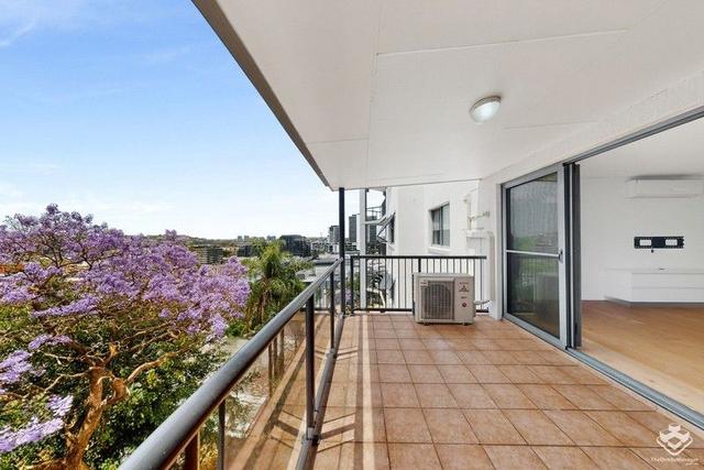 ID:21163507/7 Boyd Street, QLD 4006