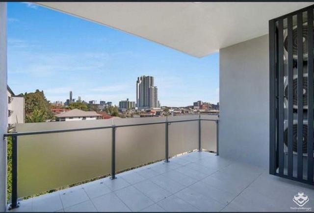 703/5 Folkestone Street, QLD 4006