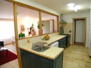Kitchen (2004-11-17)
