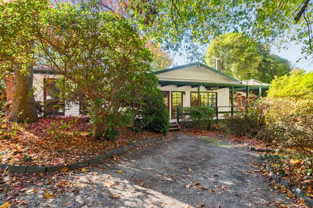298 Mount Dandenong Tourist Road, VIC 3787