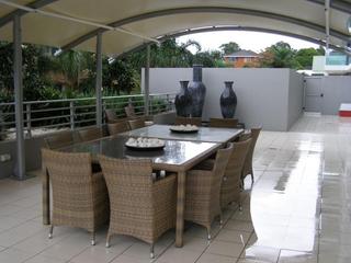 Courtyard (2007-08-15)