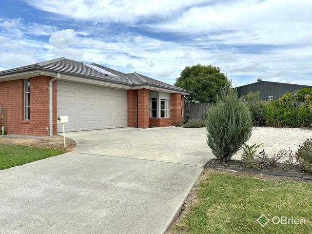 8 Lowe Court, VIC 3875