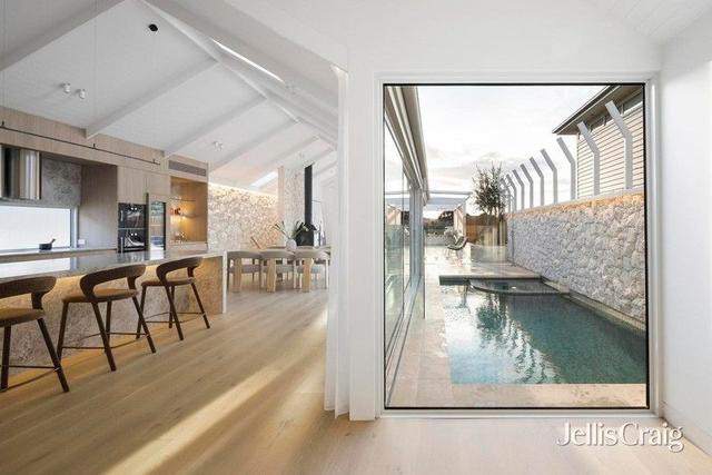 34 Ossett Street, VIC 3943
