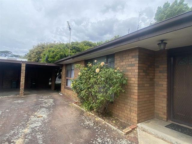 2/41 Longley Street, VIC 3350
