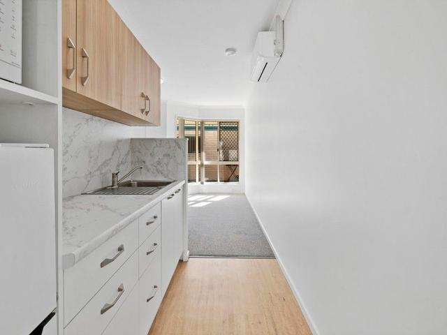 32/52-54 Travers  Street, NSW 2650