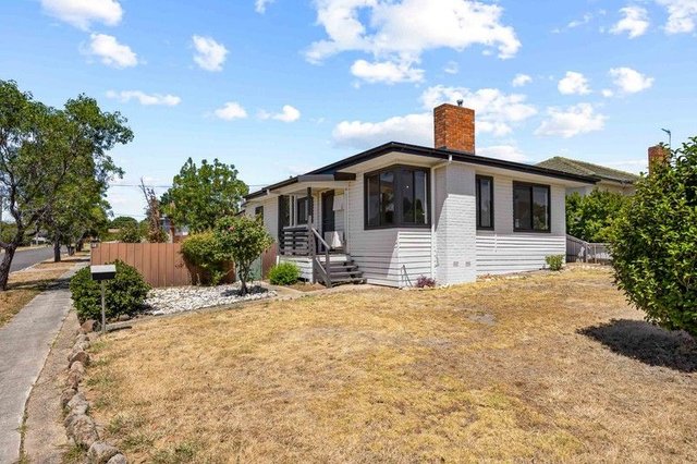 14 Laidlaw Street, VIC 3377