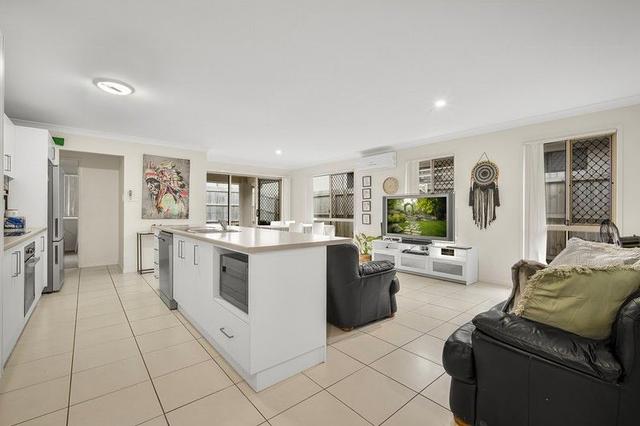 10D Lisa Crescent, QLD 4209