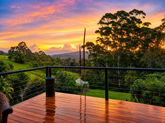 50 North Rd, QLD 4211