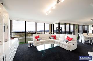 Lounge Room