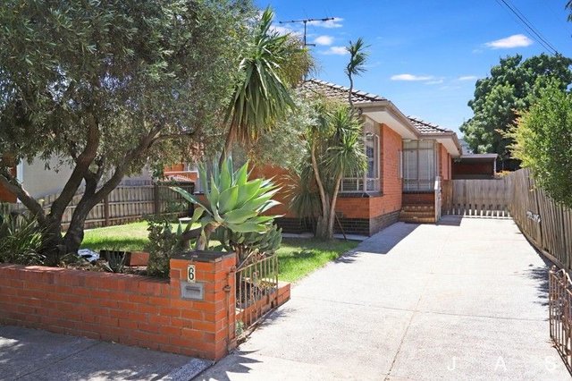 6 Castle Street, VIC 3013