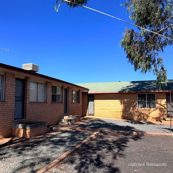 37 Becker Street, NSW 2835