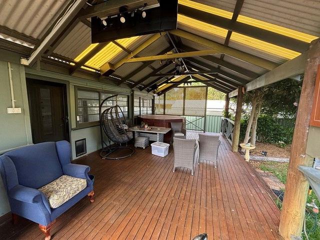 6 Money Street, WA 6227