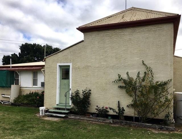 3/2 Baker Street, QLD 4390