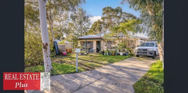 8 Waddell Court, WA 6056