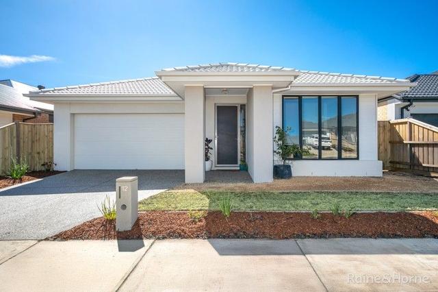 12 Nowlan Street, VIC 3437