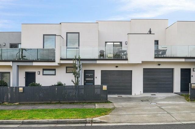 10 Rowan Place, VIC 3153