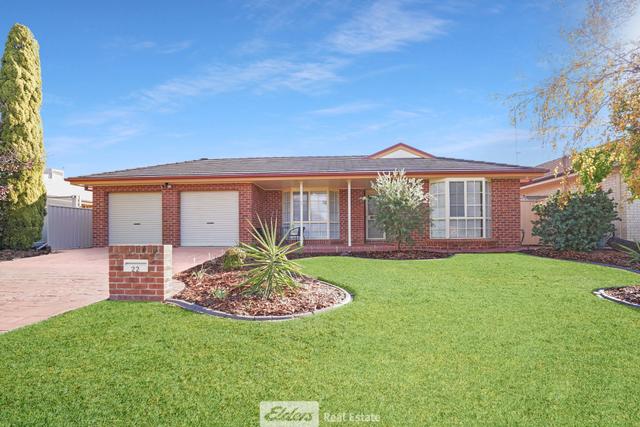 22 Albion Grove Crescent, NSW 2680