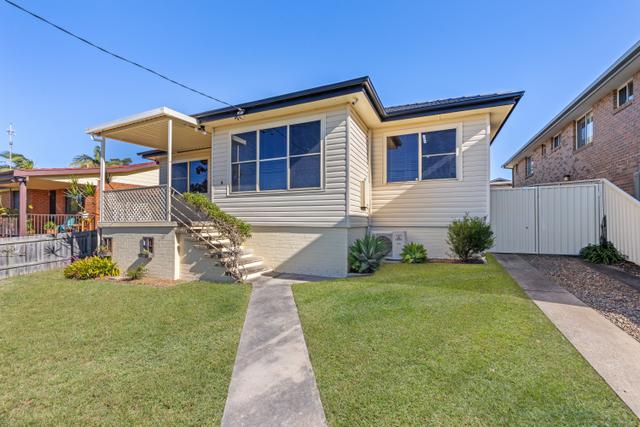 8 Woolana Avenue, NSW 2262
