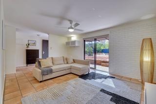 Lounge Room (2020-02-04)