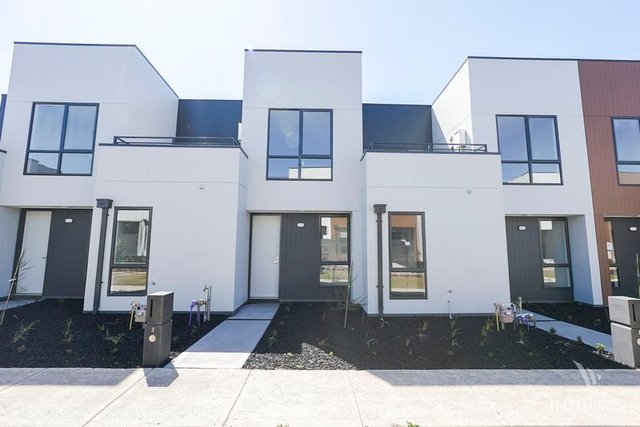 3 Dayspring Path, VIC 3750