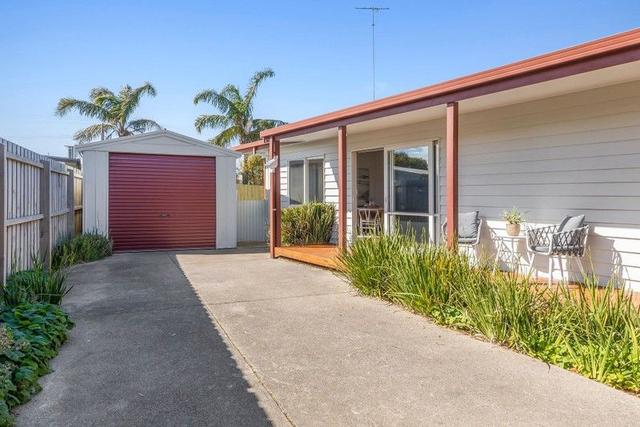 2 Windsor Ct, VIC 3226