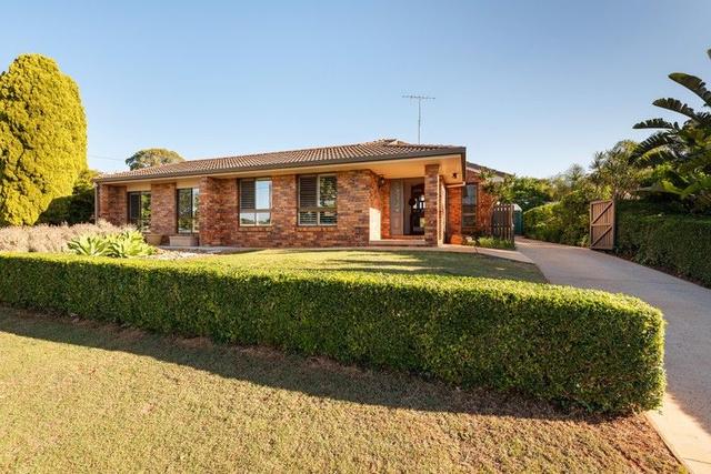 8 Oak Ct, QLD 4350