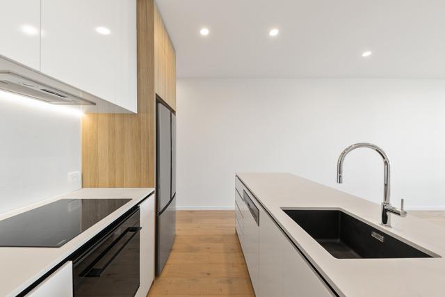 24/2 Light Street, ACT 2603