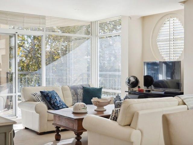 9/20 Royal Street, WA 6004