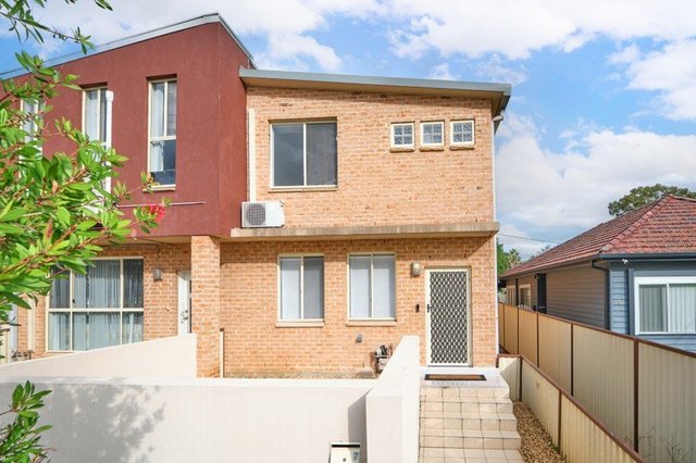 7/12-16 Bradman Street, NSW 2160