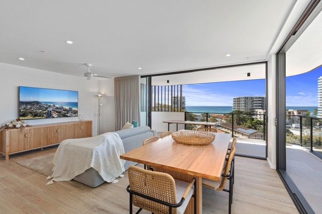 704/2 Mawarra Street, QLD 4221