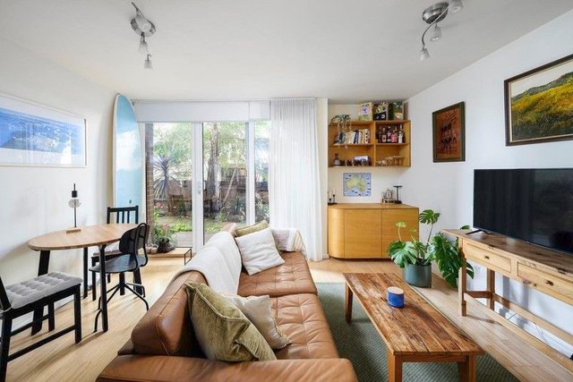 19/611 Drummond Street, VIC 3054